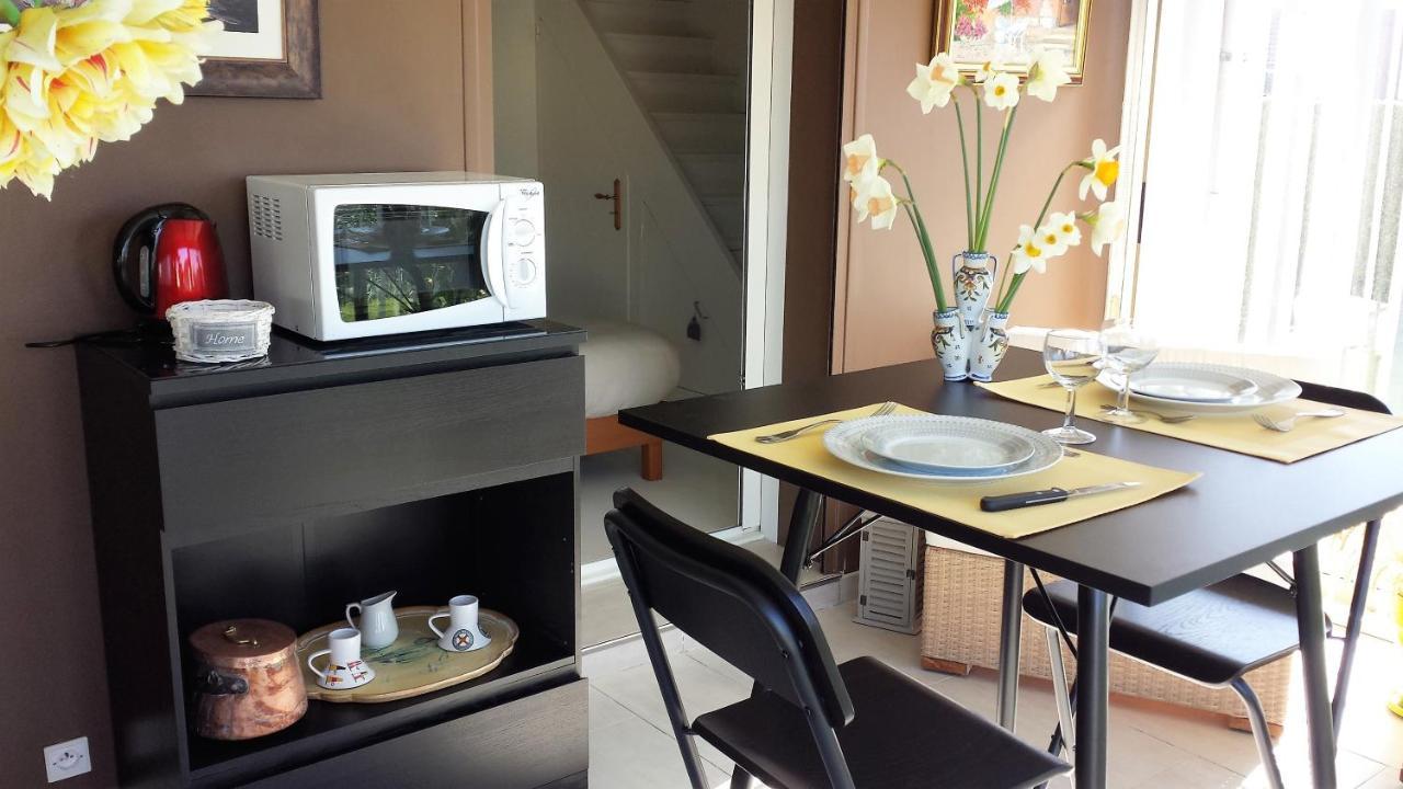 3 Chambres Privees Dans Un Jardin D'Hiver, Garage Voiture, Velos, Motos Tourville-sur-Arques エクステリア 写真