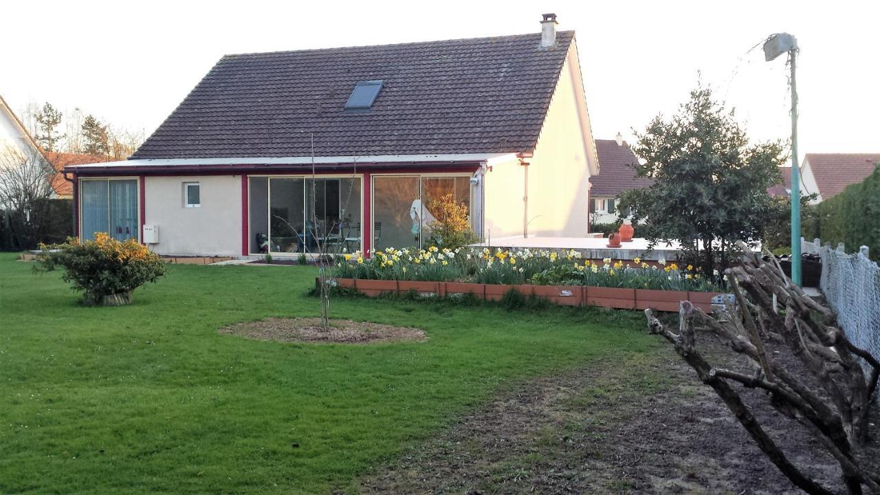 3 Chambres Privees Dans Un Jardin D'Hiver, Garage Voiture, Velos, Motos Tourville-sur-Arques エクステリア 写真