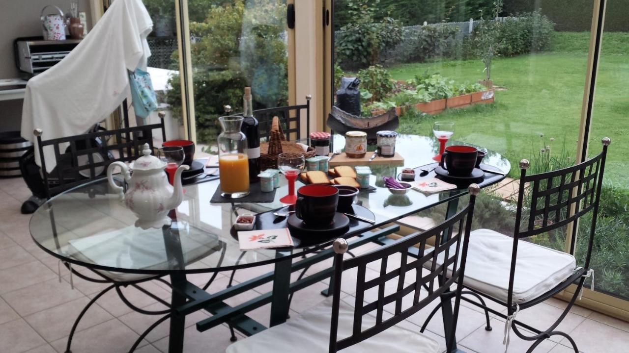 3 Chambres Privees Dans Un Jardin D'Hiver, Garage Voiture, Velos, Motos Tourville-sur-Arques エクステリア 写真